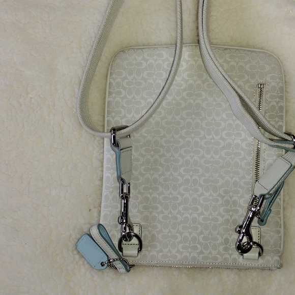 Coach Bee Crossbody Bag - Picture 2 of 3
